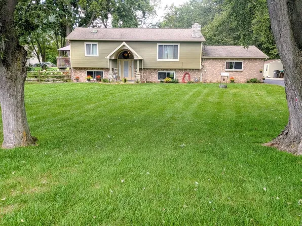 10315 Secor Rd, Temperance, MI 48182