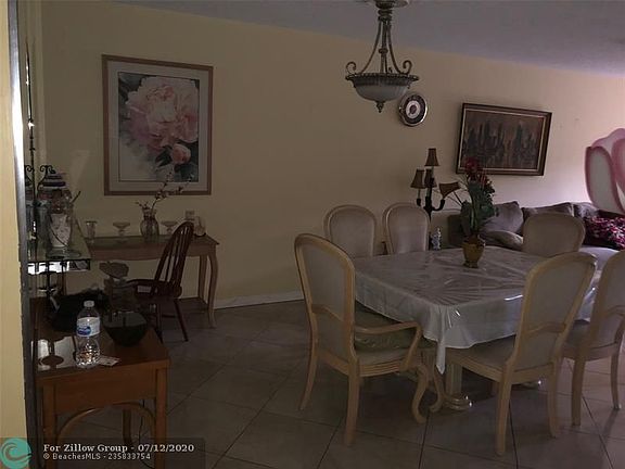 5th image of 371 S Hollybrook Dr APT 109