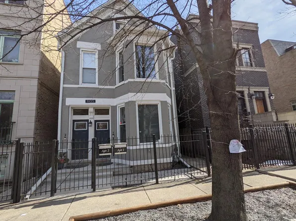 1935 N Oakley Ave, Chicago, IL