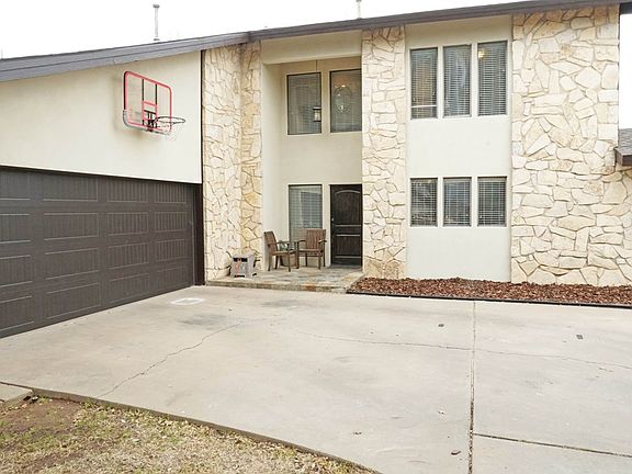 2nd image of 6203 Driftwood Dr