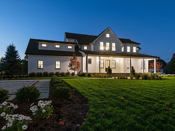 2nd image of 245 Royalton Row