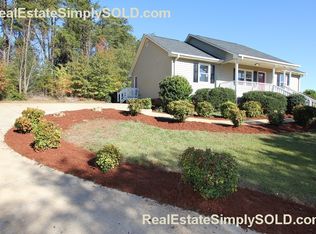 104 Millsboro Ct, Easley, SC 29640