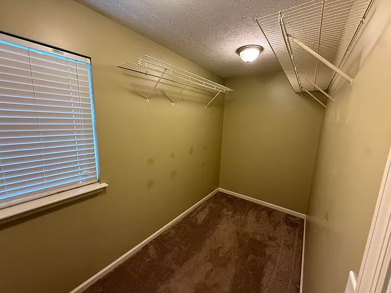 3604 Brookgreen Cir — Photo 10