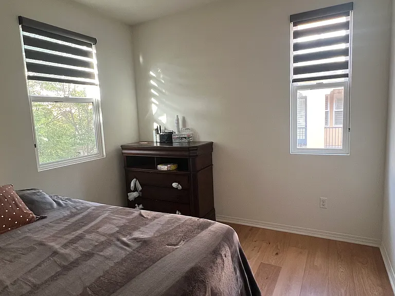 302 S Arroyo Dr #B — Photo 2