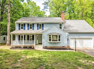 14404 Oak Knoll Cir, Midlothian, VA 23112