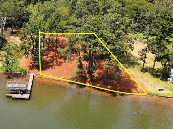 2428 Lake Park Ln, Jacksonville, TX 75766