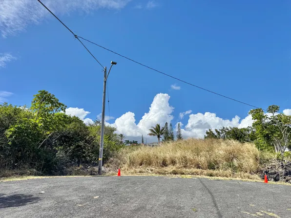 Hekau Pl Lot 253, Naalehu, HI 96772