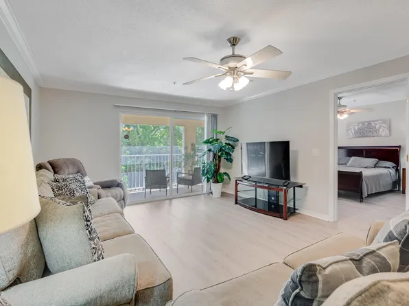 4274 Calinda Ln APT 225, Niceville, FL 32578