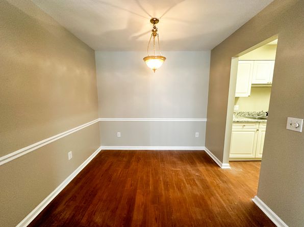 406 S Walton Ave #5, Benson, NC 27504