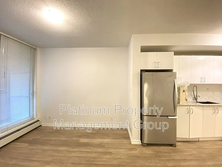 450 8th Ave SE #205 — Photo 19