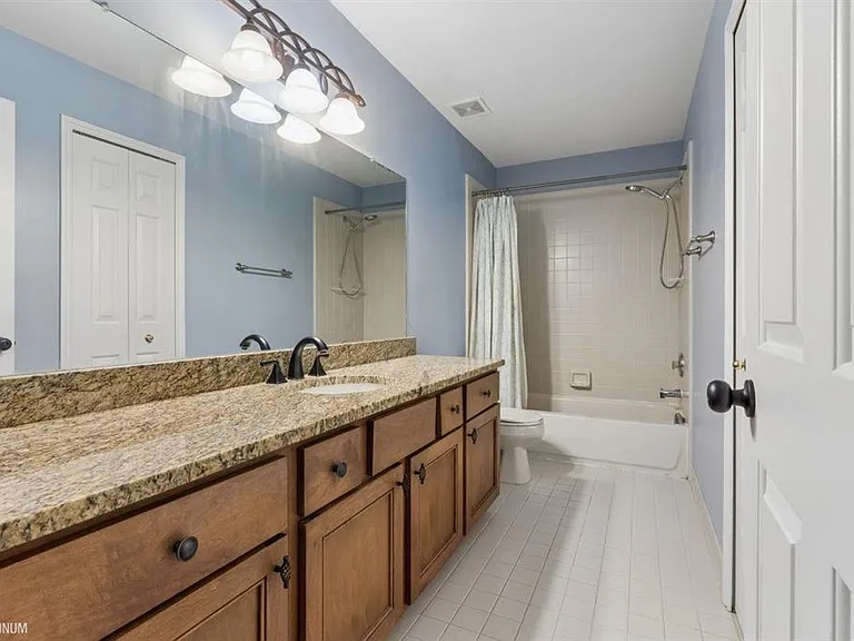 53630 Deerfield Ln — Photo 6