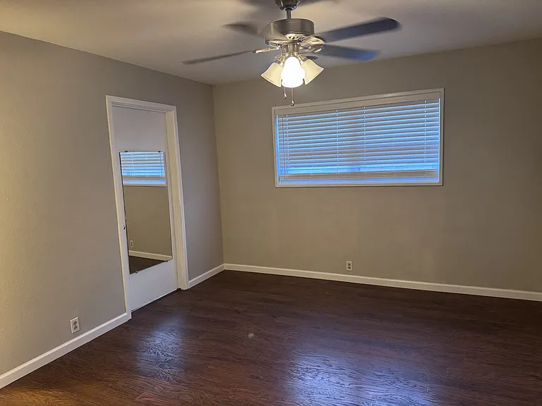 2118 Westbrook Ave — Photo 14
