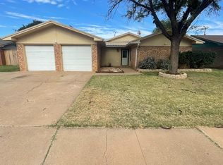 8406 Hartford Dr, Lubbock, TX 79423