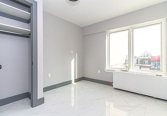 4th image of 1470 Eastern Pkwy #2C