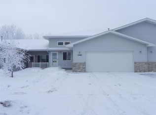 3502 10th St SW UNIT C-2, Minot, ND 58701