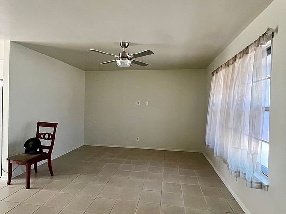 3rd image of 4110 Moana Dr