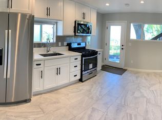 17785 Ridgeway Rd #A, Granada Hills, CA 91344