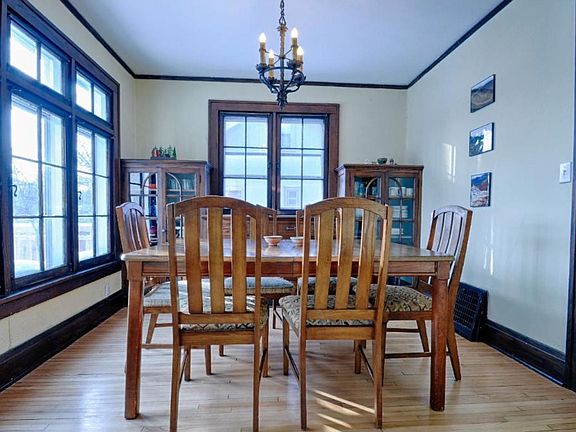 4th image of 1485 Chelmsford St