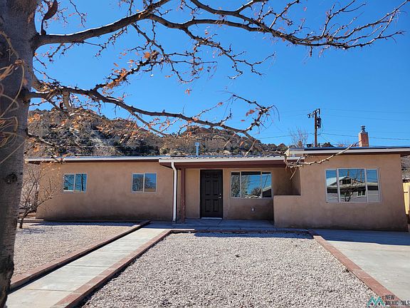3rd image of 3406 Ciniza Dr