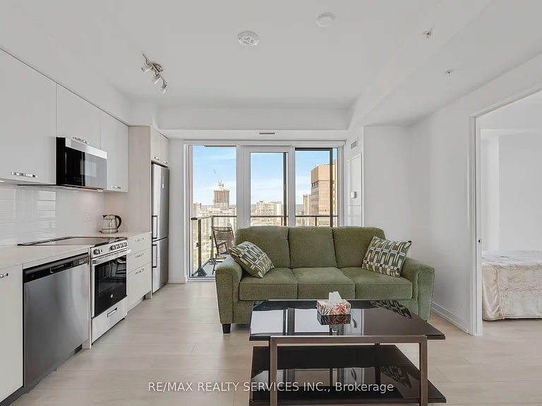 75 James St S #1902 — Photo 23