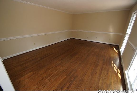 3rd image of 116 Lakeview Dr