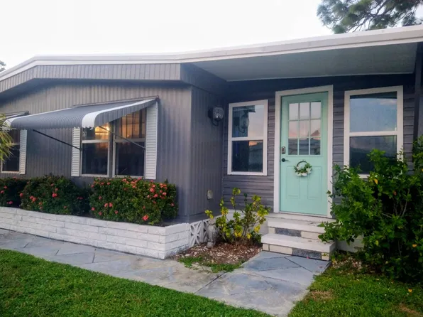 4678 Pittenger Dr, Sarasota, FL 34234