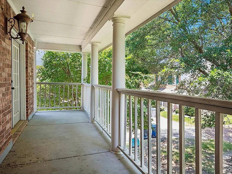 2413 Aberdeen Ave — Photo 13