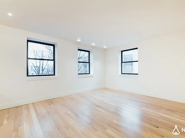 312 Devoe St #3E — Photo 4
