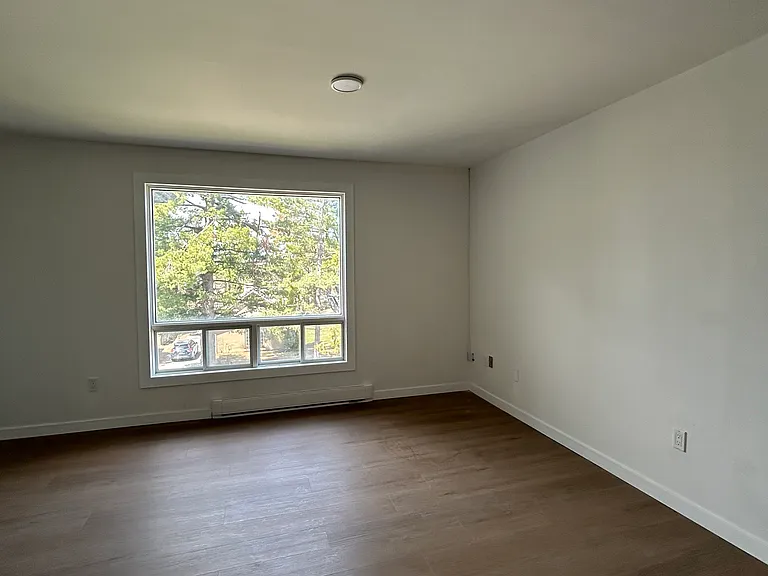 685 Muskoka Rd N #15 — Photo 8