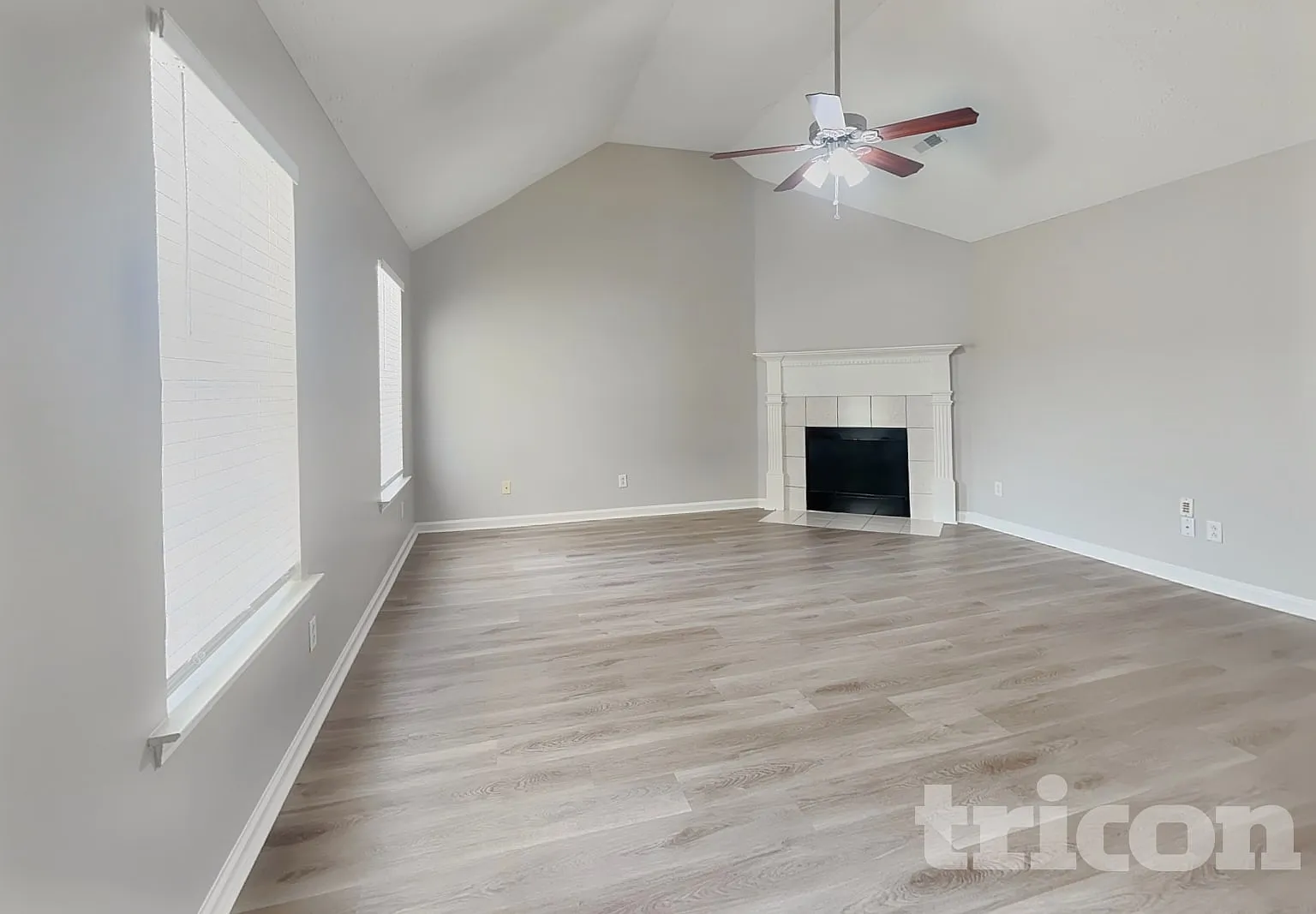 2121 Montgomery Lane La Vergne TN — Photo 2