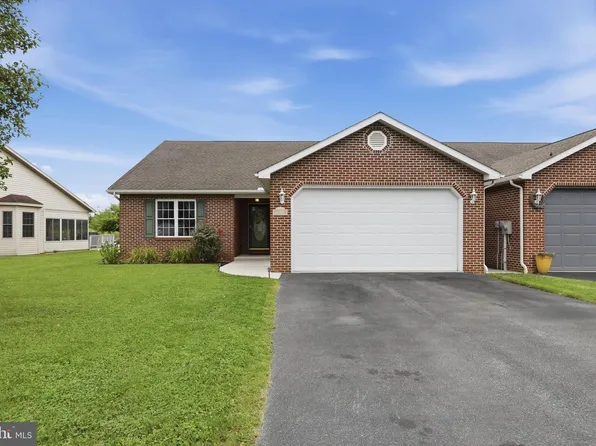 11375 Nicole Dr, Greencastle, PA 17225