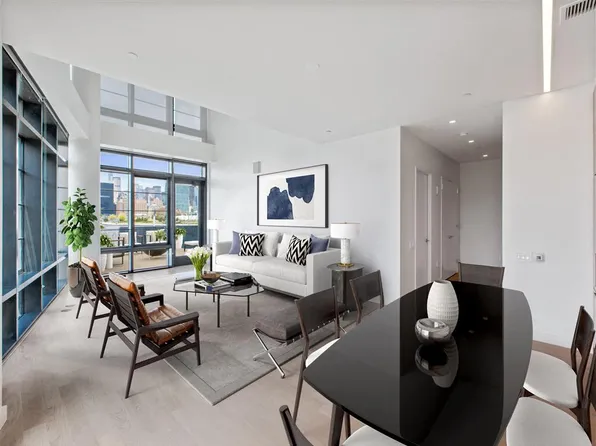 2 Blue Slip image 6 of 38