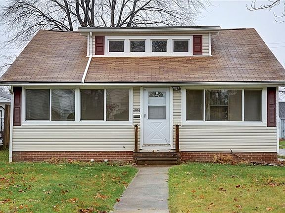 2nd image of 6002 Theota Ave