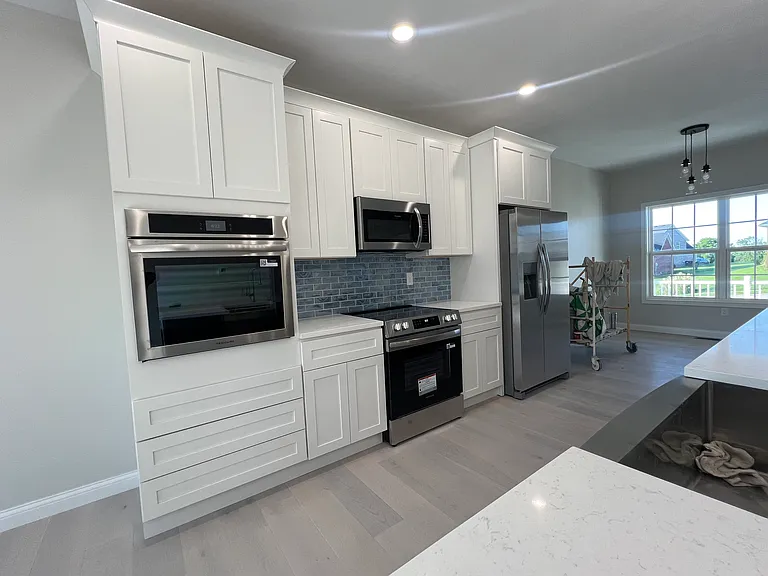 301 Pam Dr — Photo 5