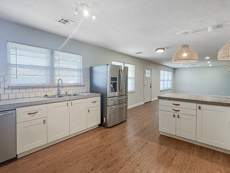 3308 NW Atlanta Ave — Photo 9