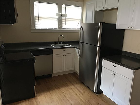 4th image of 924-926 W 11th Ave #10712936