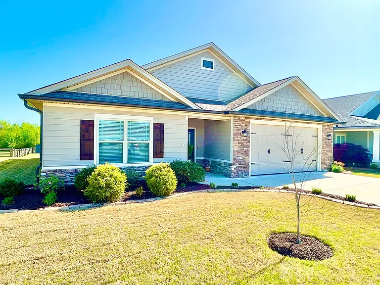 96 Huntley Meadows Dr — Photo 2