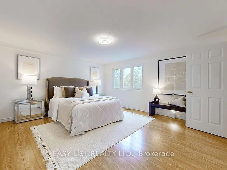 855 Queen St W #1 — Photo 32