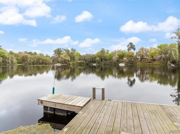 11842 N Bluff Cove Path, Dunnellon, FL 34434