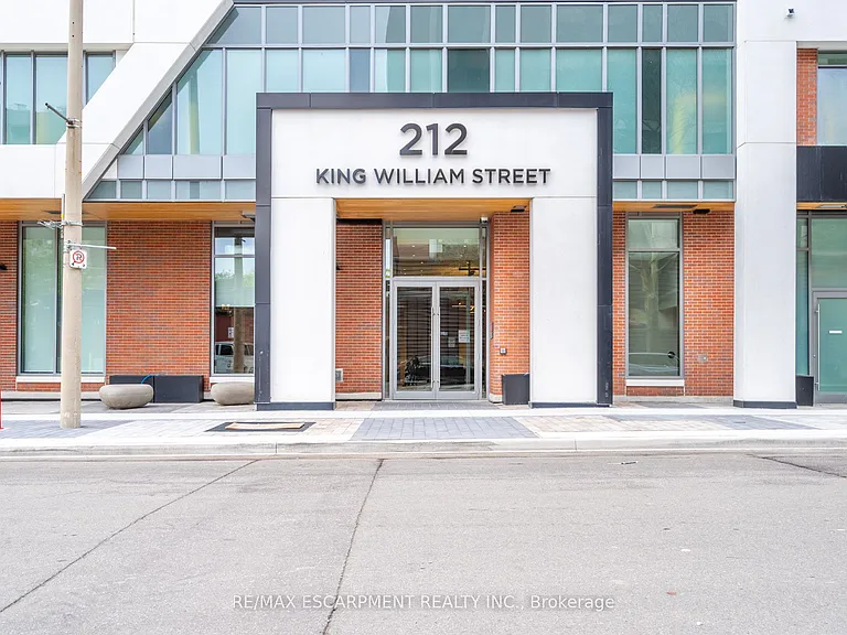 212 King William St #816 — Photo 2