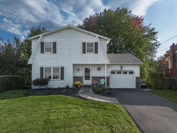 2948 Northwood Dr, Endwell, NY 13760
