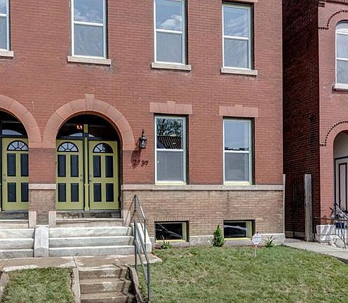 3rd image of 2739 Utah St