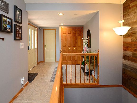 5th image of 1020 Scenic Ln