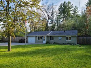 10444 Johnston Blvd, Saint Helen, MI 48656