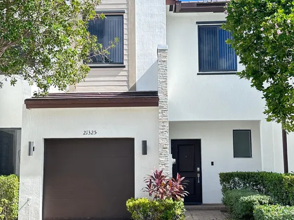 21325 NE 2nd Ct, Miami, FL 33179