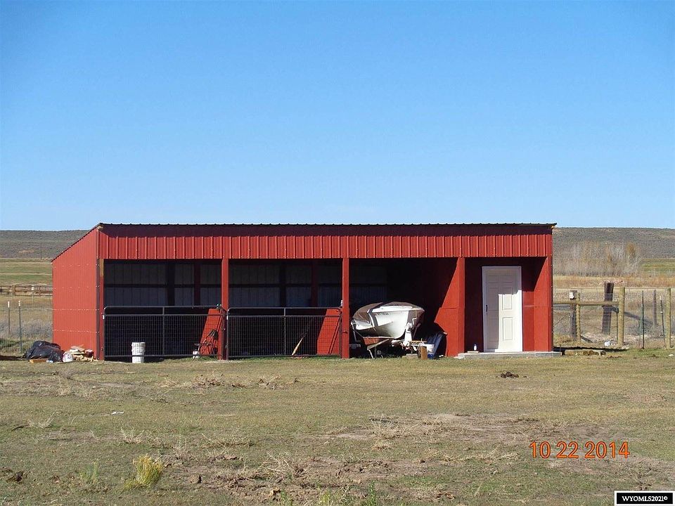 2nd image of 489 Mustang Dr