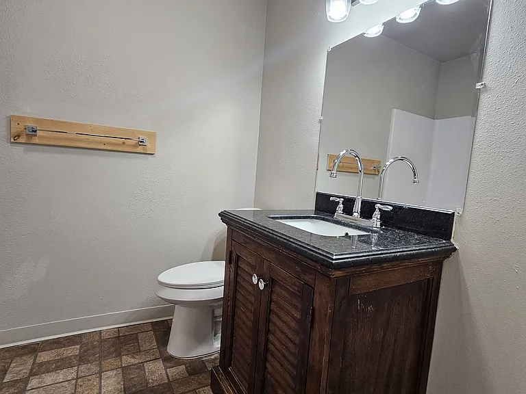 103 W Dunn Ave #5 — Photo 13