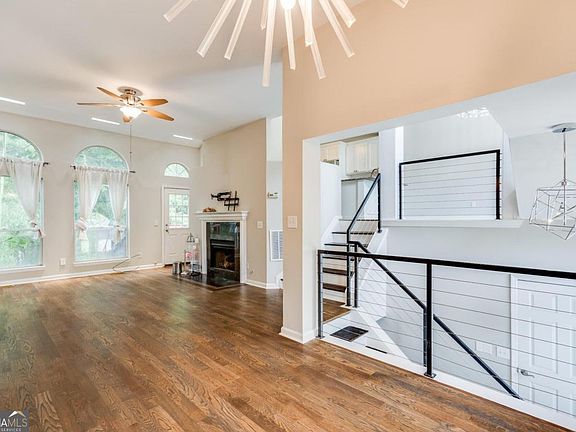 3rd image of 2274 Goodwood Blvd SE