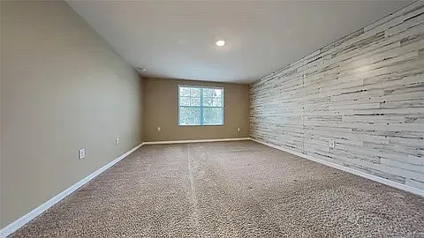 1627 Pham Dr — Photo 5