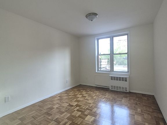 3rd image of 14325 41st Ave #X2